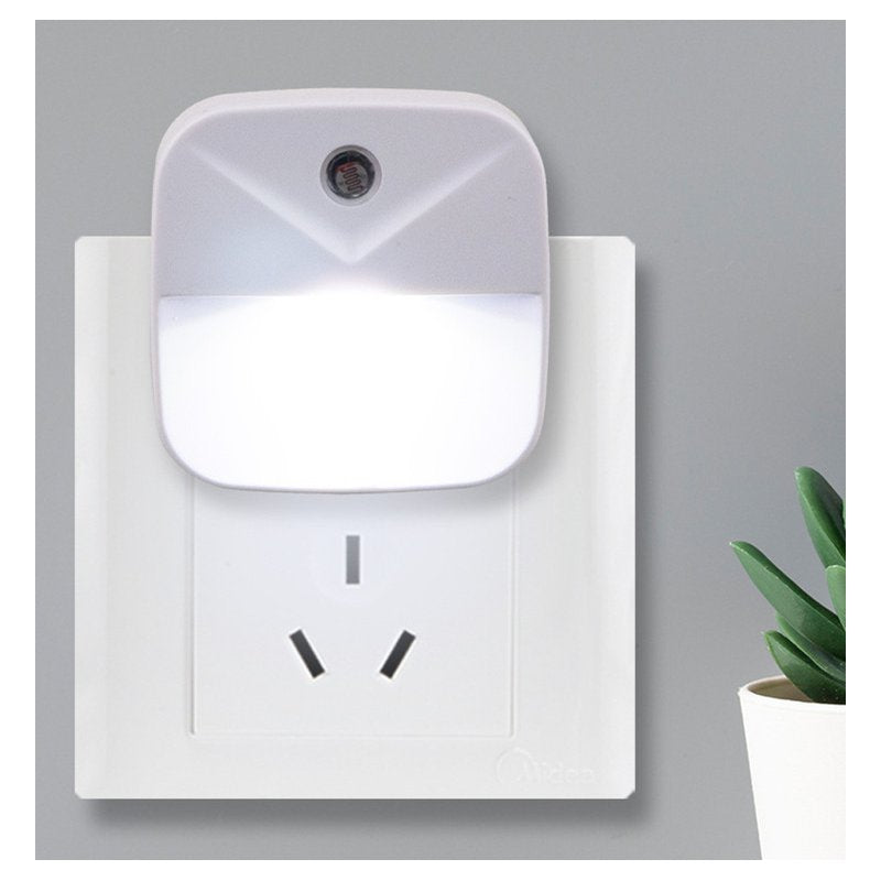 0.4W LED Intelligent Light Control Energy Saving Induction Lamp Night Light Plug Style warm light_European regulations (circular insertion) - ChubbyChunk